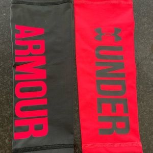 Under Armour compression sleeves, one pair